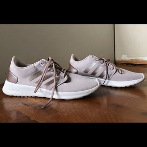Adidas Cloudfoam Purple Sneaker